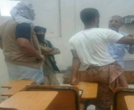 الصورة للممتطرفين اثناء اقتحامهم الحرم الجامعي في جامعة عدن