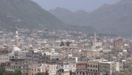 مدير أمن السنينة بصنعاء يعتقل الموطن الدبعي لإجباره على التنازل عن قضية اختطاف طفليه