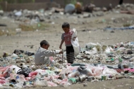 مرضى وجوعى.. حقائق مؤلمة عن أطفال اليمن